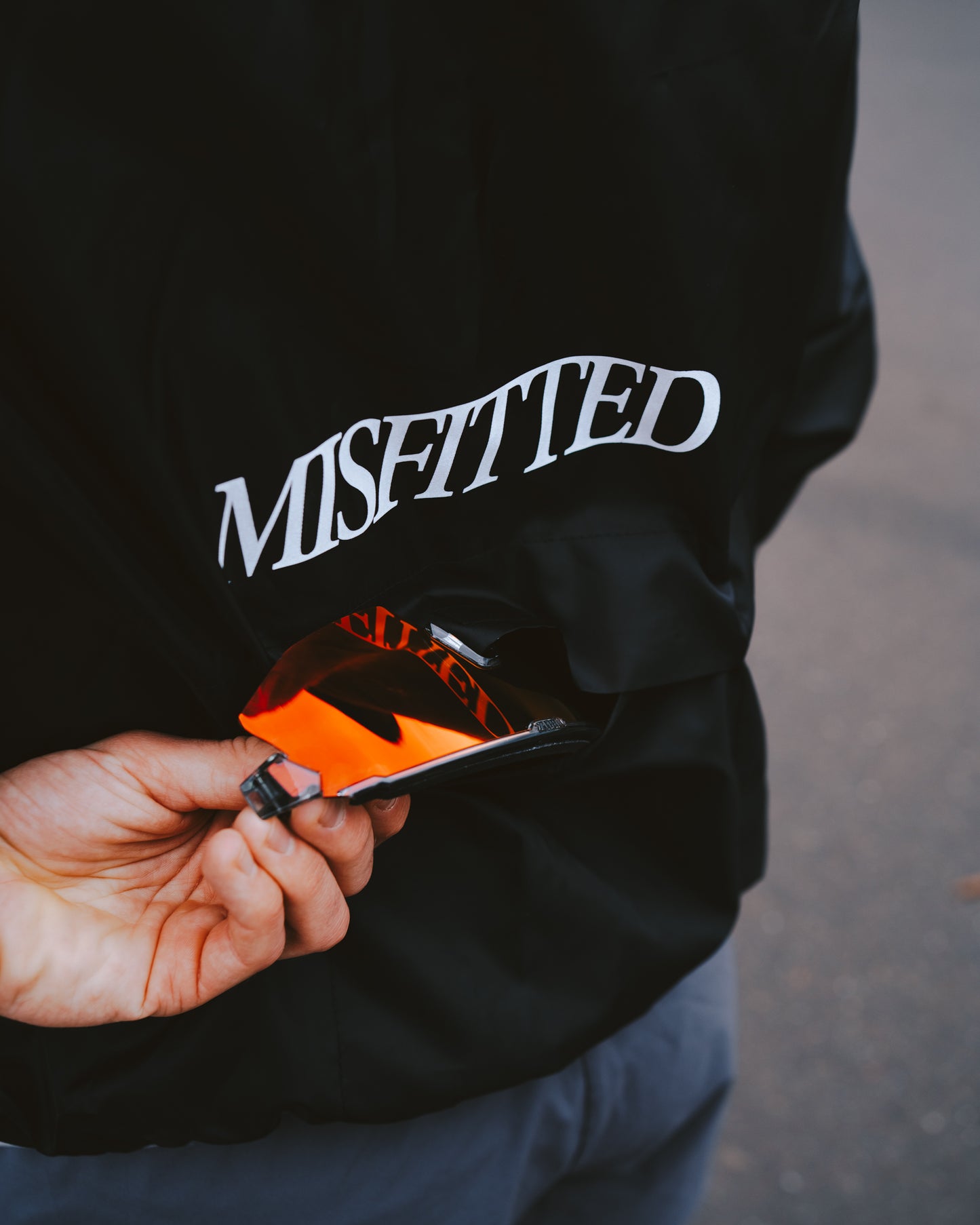 BLACK WINDBREAKER WITH HOOD